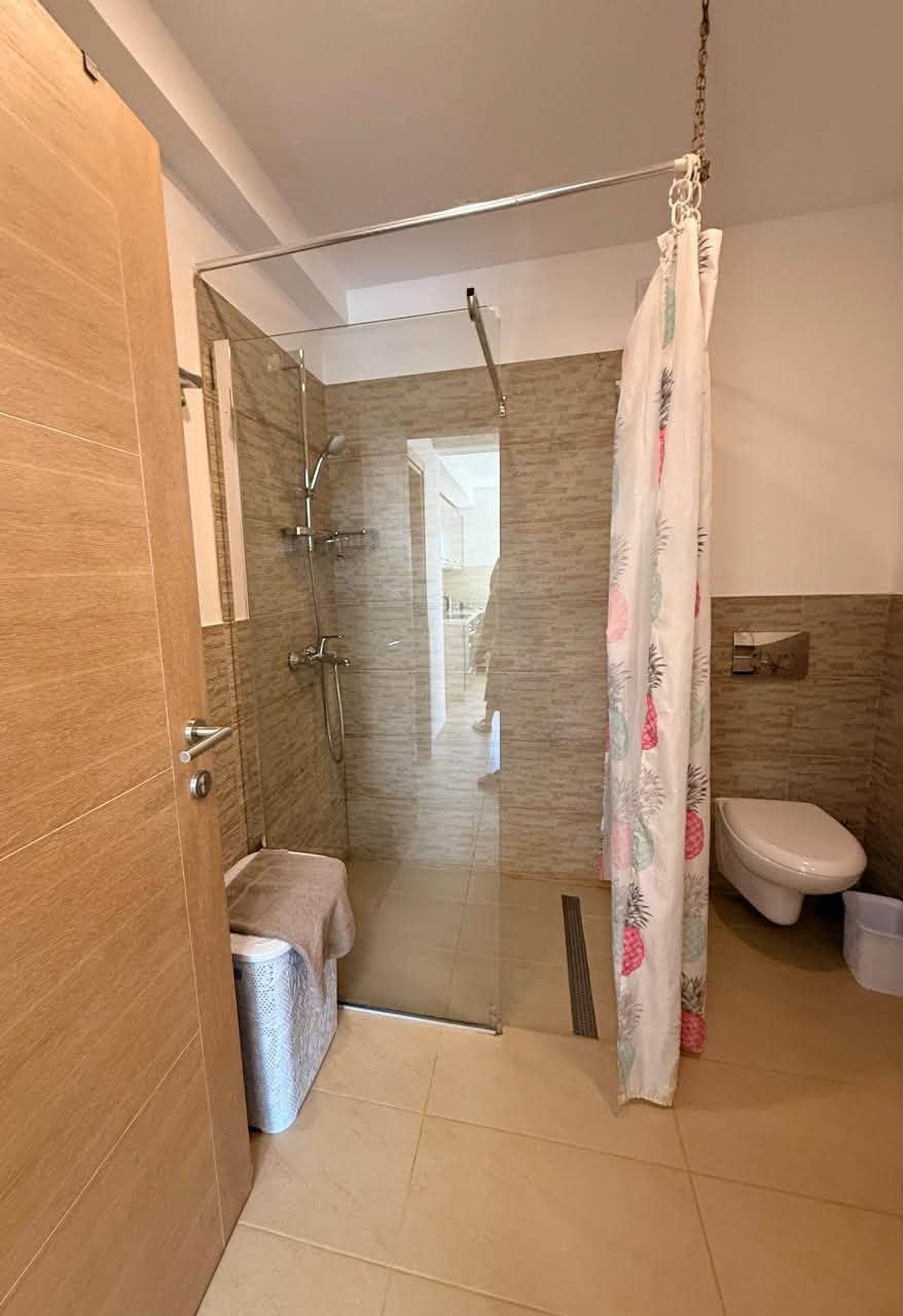 Bečići 78 m² — Bathroom