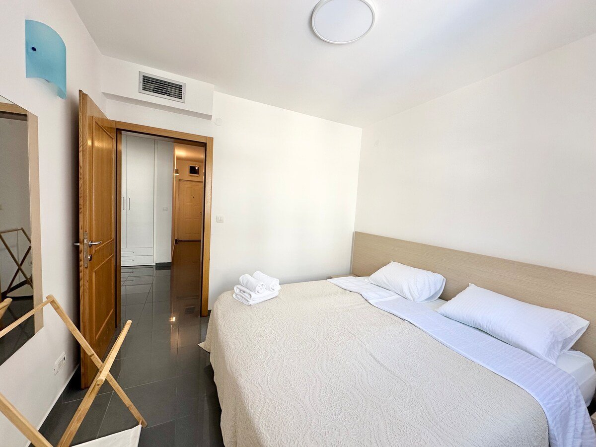 Bečići Irish 2 — Apartment interior