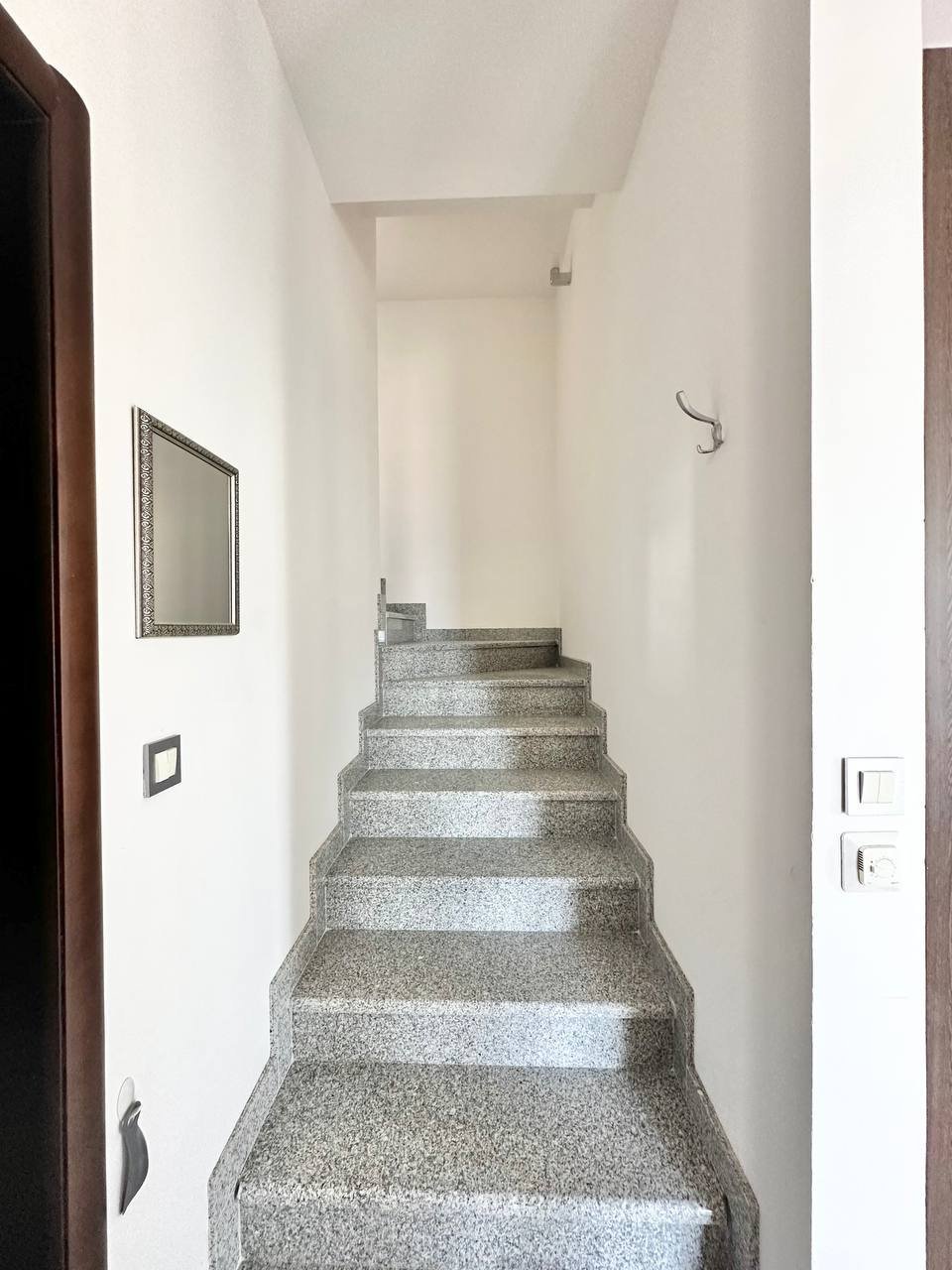 Bečići Penthouse 115 m² — Hallway