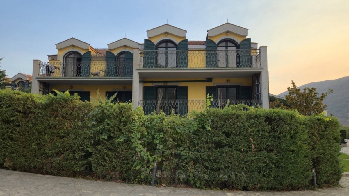 Lastva House townhouse
